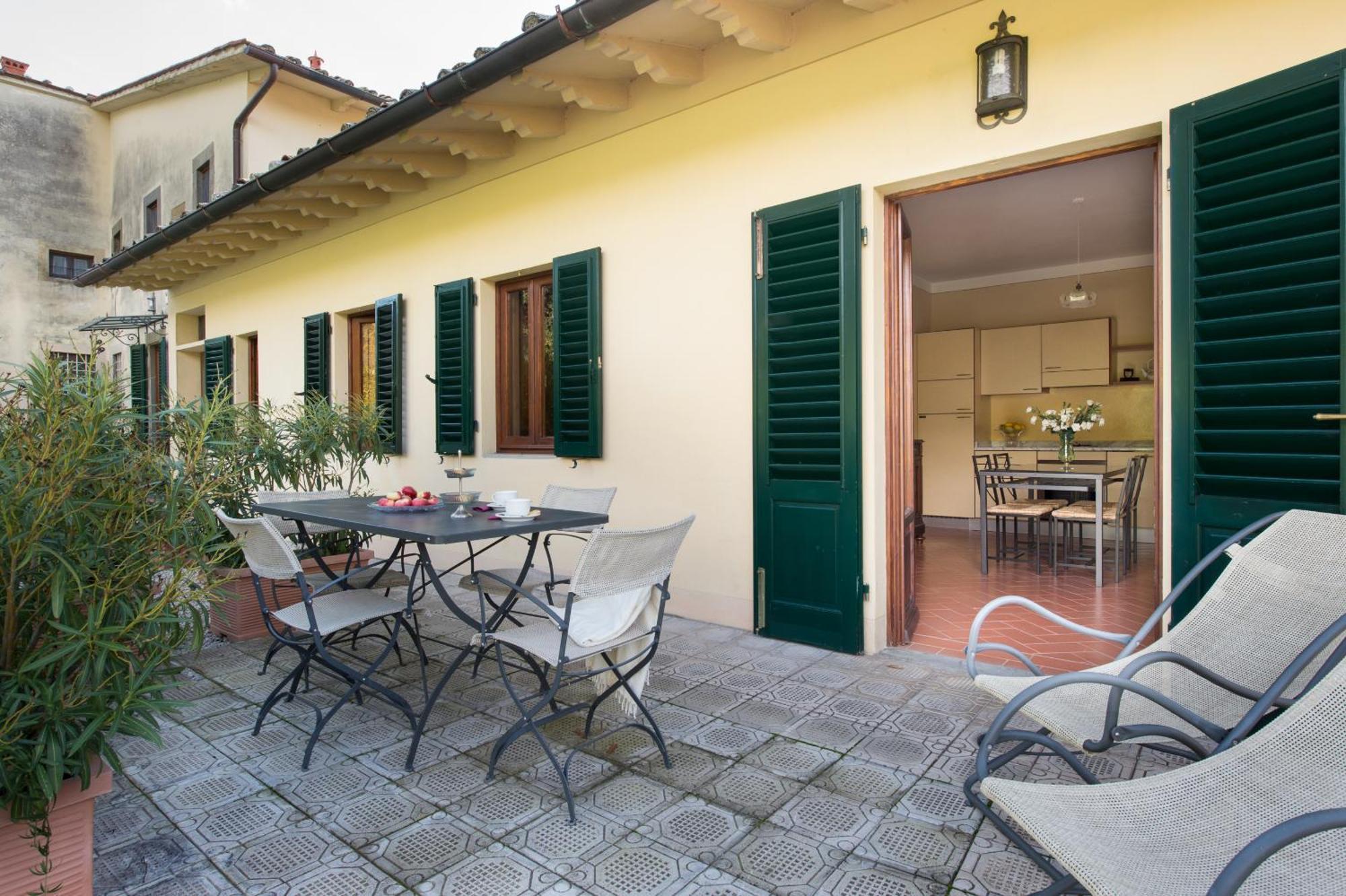 Relais Villa Belpoggio - Residenza D'Epoca Loro Ciuffenna Bagian luar foto