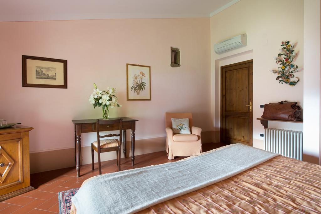 Relais Villa Belpoggio - Residenza D'Epoca Loro Ciuffenna Bagian luar foto